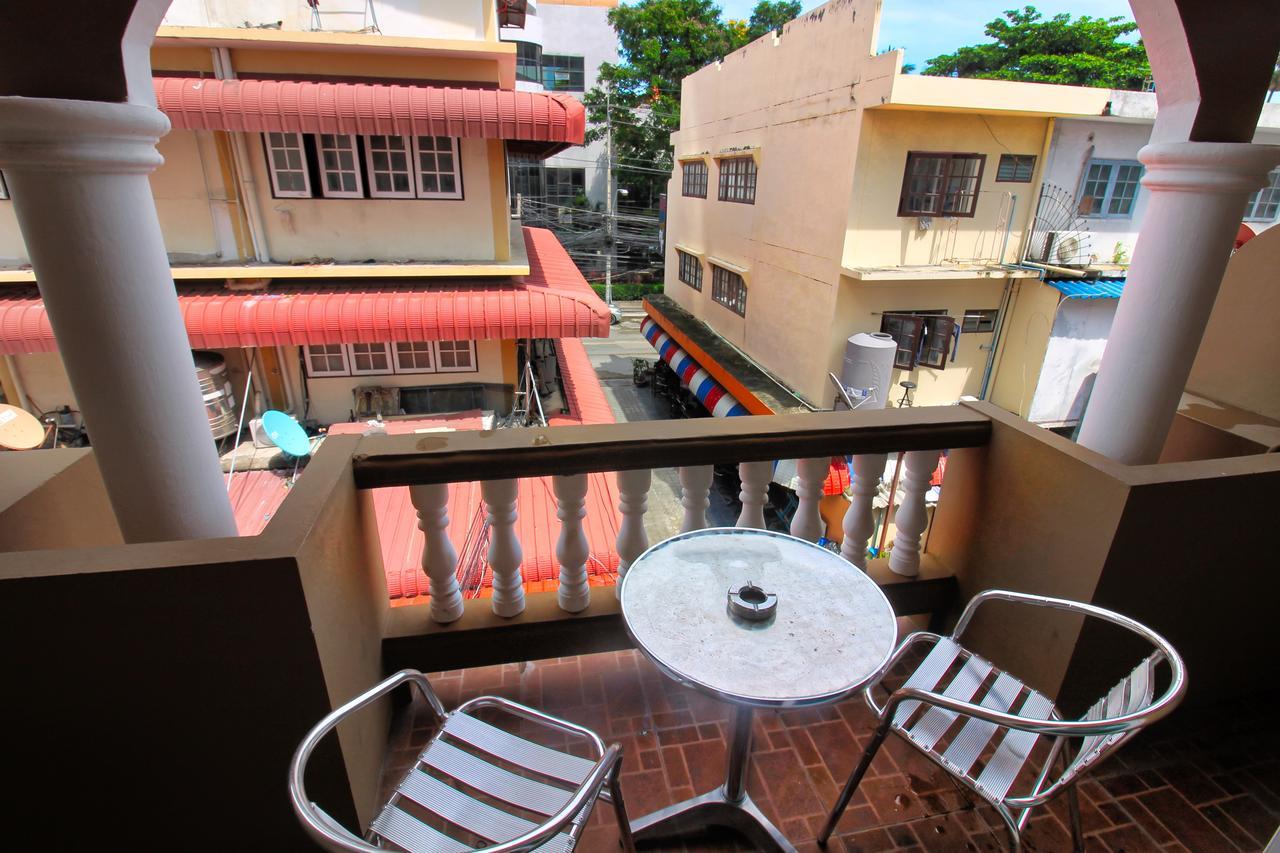 Jomtien Beach Pool House Паттая Екстер'єр фото
